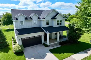 6694 Lakeview Circle NE, Albertville, MN 55301 - Photo 2