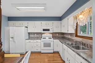 882 90th Ave NW, Coon Rapids, MN 55433 - Photo 10