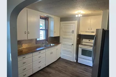 313 Poplar Avenue N, Canby, MN 56220 - Photo 2
