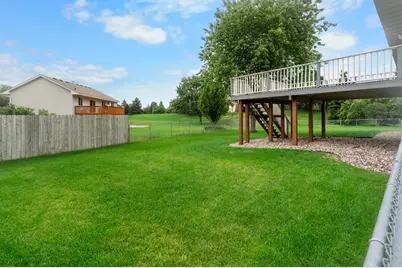 6724 92nd Court N, Brooklyn Park, MN 55445 - Photo 4
