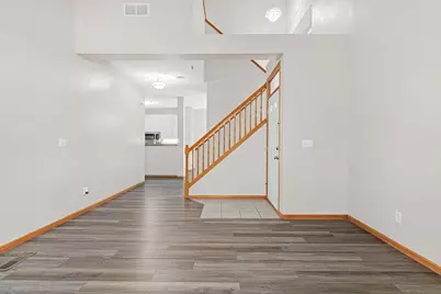 17980 Cobblestone Way, Eden Prairie, MN 55347 - Photo 10