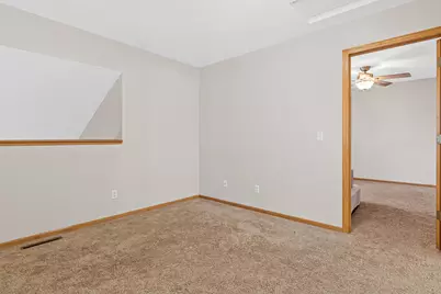 17980 Cobblestone Way, Eden Prairie, MN 55347 - Photo 20