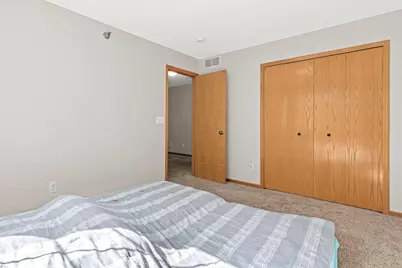 17980 Cobblestone Way, Eden Prairie, MN 55347 - Photo 24