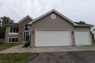 9945 42nd St NE, Saint Michael, MN 55376 - Photo 2