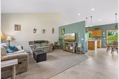 1302 Prairie Street NW, Montgomery, MN 56069 - Photo 12
