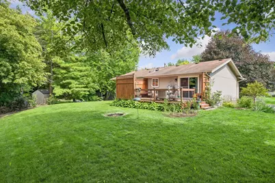 506 Laredo Lane, Chanhassen, MN 55317 - Photo 40