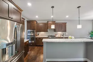 2460 White Pine Way, Stillwater, MN 55082 - Photo 6