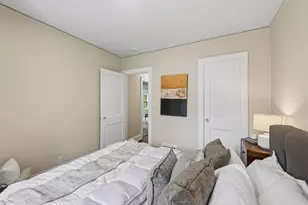 792 Charles Ave, Saint Paul, MN 55104 - Photo 16