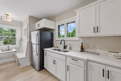 792 Charles Avenue, Saint Paul, MN 55104 - Photo 8