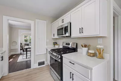 792 Charles Avenue, Saint Paul, MN 55104 - Photo 10