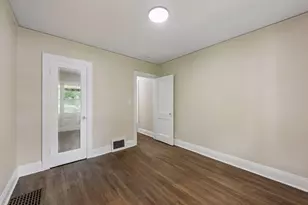 792 Charles Ave, Saint Paul, MN 55104 - Photo 18