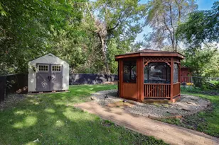 4096 Rice St, Vadnais Heights, MN 55126 - Photo 10