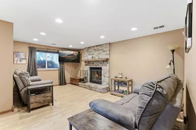 4096 Rice Street, Vadnais Heights, MN 55126 - Photo 26