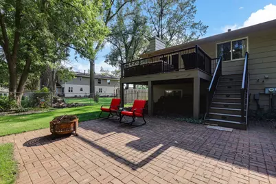 4096 Rice Street, Vadnais Heights, MN 55126 - Photo 6