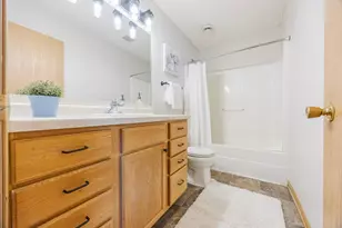 1512 Albemarle St, Saint Paul, MN 55117 - Photo 16