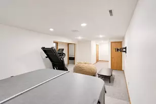 950 E Belvista Dr, North Mankato, MN 56003 - Photo 34
