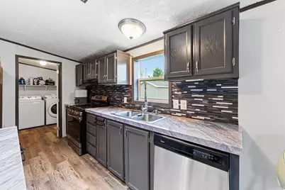 2147 Celtic Court, North Mankato, MN 56003 - Photo 12