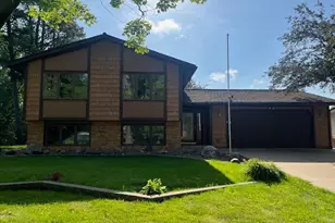 435 Allan Ave, Owatonna, MN 55060 - Photo 2