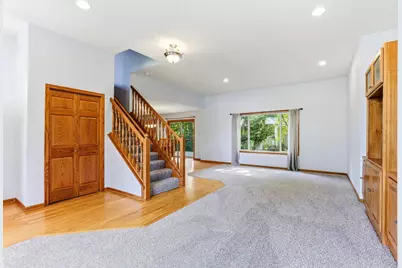 9918 Kiwi Avenue N, Brooklyn Park, MN 55443 - Photo 4