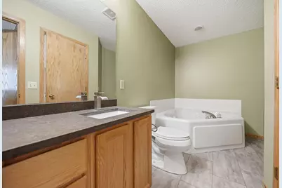 17700 41st Avenue N #80, Plymouth, MN 55446 - Photo 24