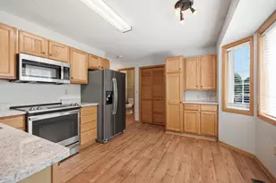 17700 41st Ave N, Plymouth, MN 55446 - Photo 12