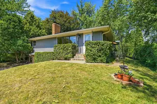 1101 Lynde Dr NE, Fridley, MN 55432 - Photo 10