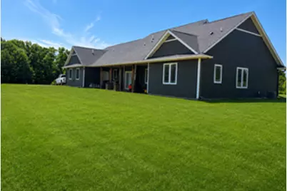 52929 Beech Avenue, Braham, MN 55006 - Photo 2