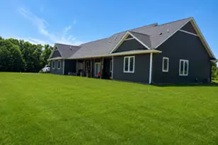 52929 Beech Ave, Braham, MN 55006 - Photo 2