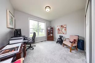 1696 73rd St W, Inver Grove Heights, MN 55077 - Photo 12