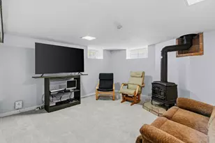 1601 Hubbard Ave, Saint Paul, MN 55104 - Photo 30