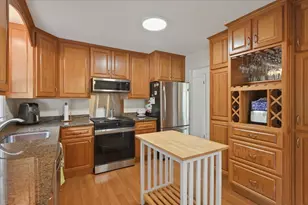 316 Wadena St, Duluth, MN 55803 - Photo 2