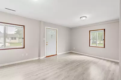 1810 1st Avenue SE, Austin, MN 55912 - Photo 16