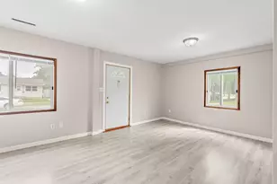 1810 1st Ave SE, Austin, MN 55912 - Photo 16