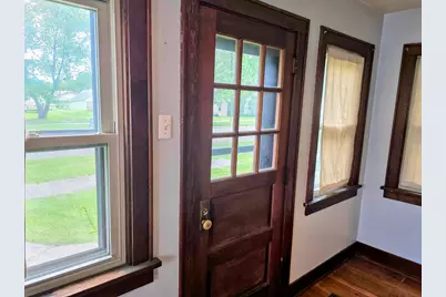 902 7th Street, International Falls, MN 56649 - Photo 2