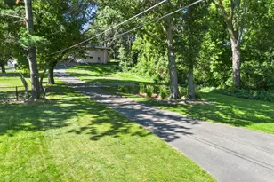 61 Flandrau Pl, Saint Paul, MN 55106 - Photo 24