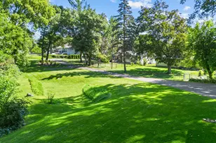 61 Flandrau Pl, Saint Paul, MN 55106 - Photo 22