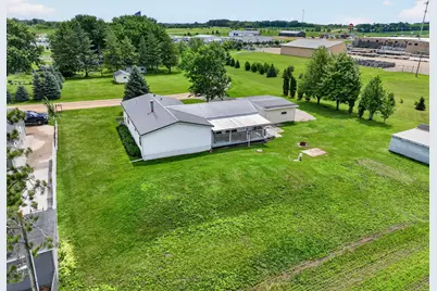 1445 1st Avenue SW, Oronoco, MN 55960 - Photo 2