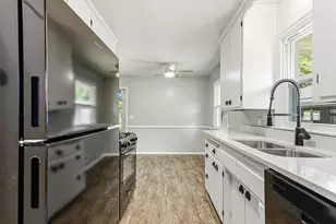 653 108th Ln NW, Coon Rapids, MN 55448 - Photo 10