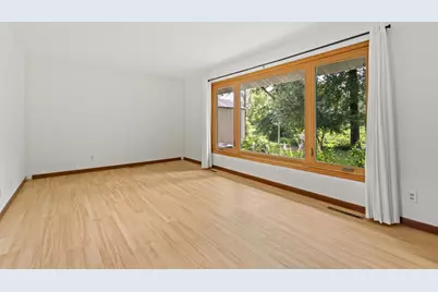 1426 Graham Court SE, Rochester, MN 55904 - Photo 6