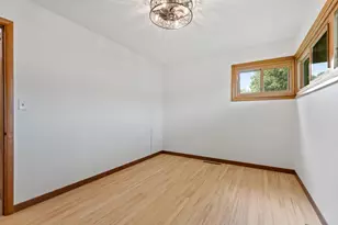 1426 Graham Ct SE, Rochester, MN 55904 - Photo 10