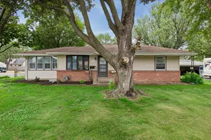 9148 2nd Ave S, Bloomington, MN 55420 - Photo 2