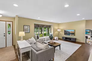 4615 Saddlewood Dr, Minnetonka, MN 55345 - Photo 2