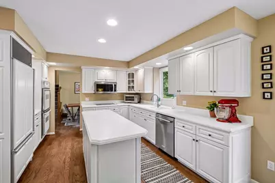 4615 Saddlewood Drive, Minnetonka, MN 55345 - Photo 10