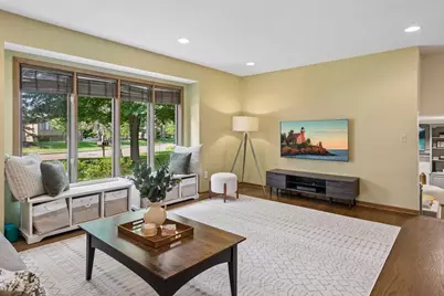 4615 Saddlewood Drive, Minnetonka, MN 55345 - Photo 4