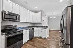 575 20th Court Southeast, Cambridge, MN 55008 - Photo 8