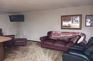 606 3rd St SW, Stewartville, MN 55976 - Photo 4