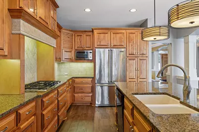 6480 Yosemite Lane, Excelsior, MN 55331 - Photo 12