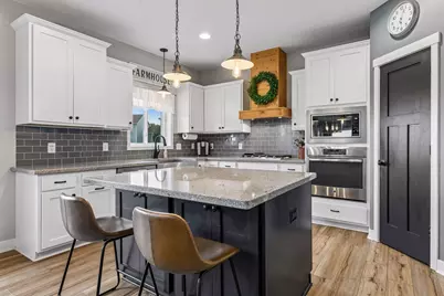 1173 Rosemary Lane, Chaska, MN 55318 - Photo 12
