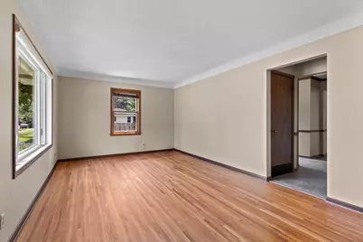1561 Chamber Street, Saint Paul, MN 55106 - Photo 12