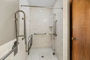 1561 Chamber St, Saint Paul, MN 55106 - Photo 18